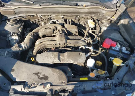 2015 Subaru Forester 2.5I Premium из США, поврежденный, VIN JF2SJADC3FH573552